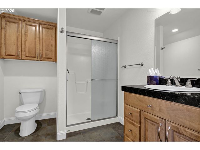 2116 E WILLOW Loop, Florence, OR 97439