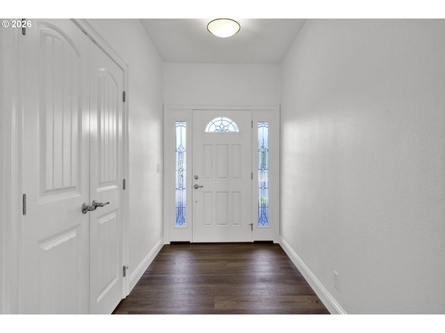 2116 E WILLOW Loop, Florence, OR 97439