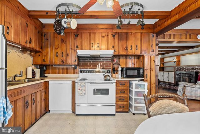 503 HAZEL AVE, Vineland, NJ 08360