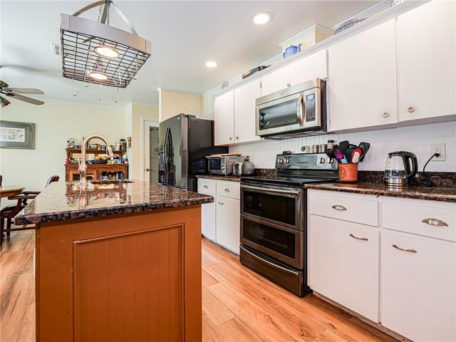 595 45th Court, Vero Beach, FL 32968