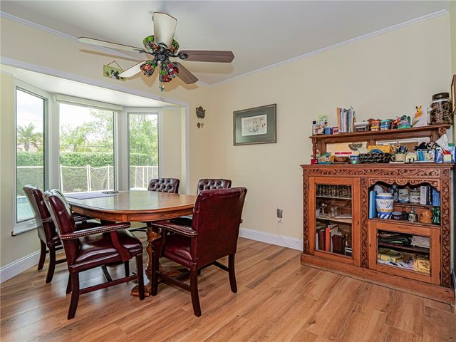 595 45th Court, Vero Beach, FL 32968