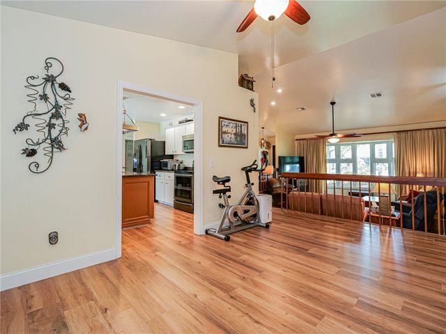 595 45th Court, Vero Beach, FL 32968