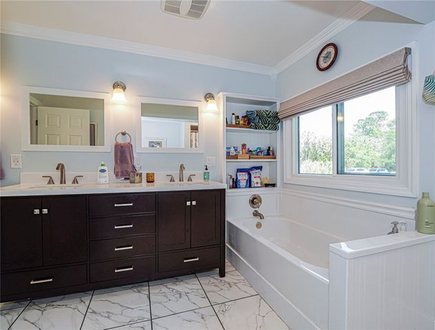 595 45th Court, Vero Beach, FL 32968