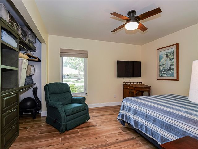 595 45th Court, Vero Beach, FL 32968