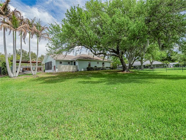 595 45th Court, Vero Beach, FL 32968