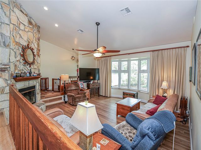 595 45th Court, Vero Beach, FL 32968