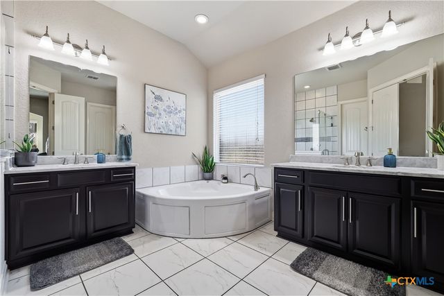 1058 Cedar Glen Drive, New Braunfels, TX 78132