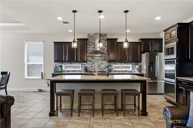 1058 Cedar Glen Drive, New Braunfels, TX 78132