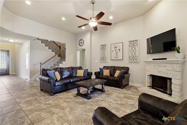 1058 Cedar Glen Drive, New Braunfels, TX 78132