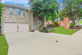 3002 Fall Way, San Antonio, TX 78247