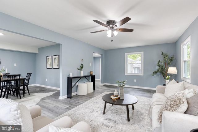 1721 TIPTON DR, Crofton, MD 21114