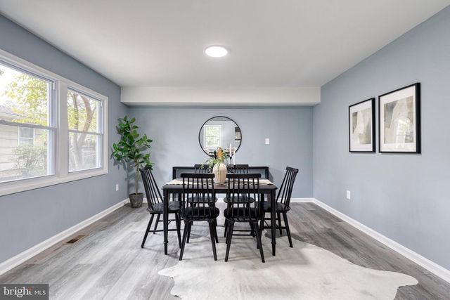 1721 TIPTON DR, Crofton, MD 21114