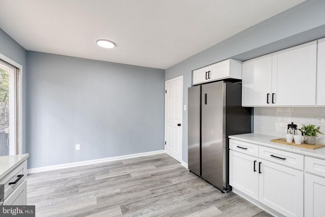 1721 TIPTON DR, Crofton, MD 21114