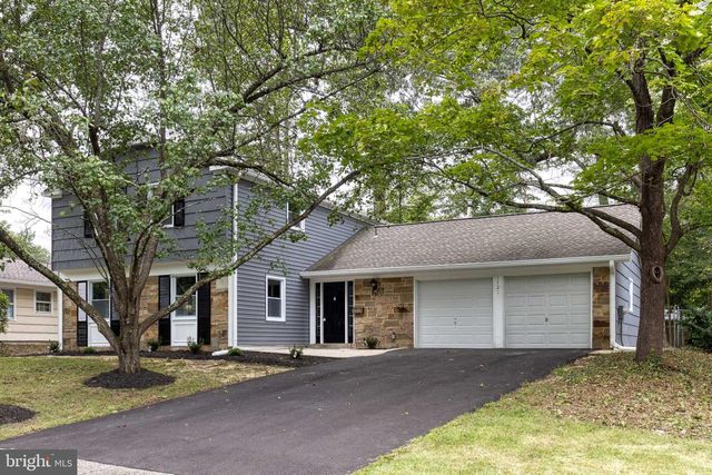 1721 TIPTON DR, Crofton, MD 21114