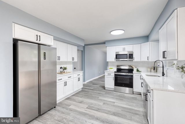 1721 TIPTON DR, Crofton, MD 21114
