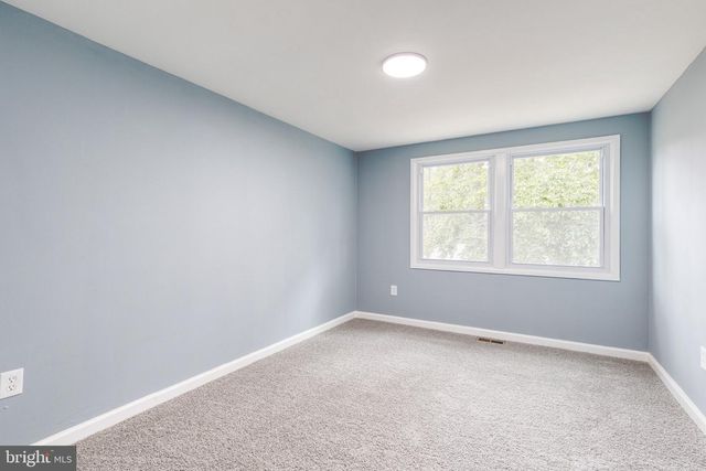 1721 TIPTON DR, Crofton, MD 21114