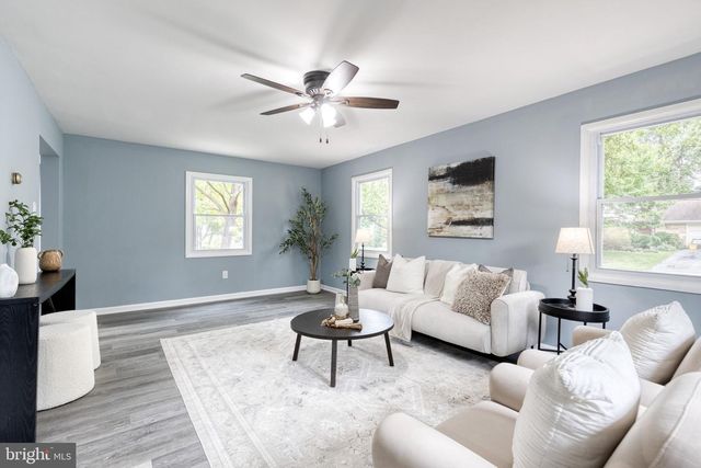 1721 TIPTON DR, Crofton, MD 21114