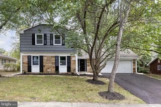 1721 TIPTON DR, Crofton, MD 21114