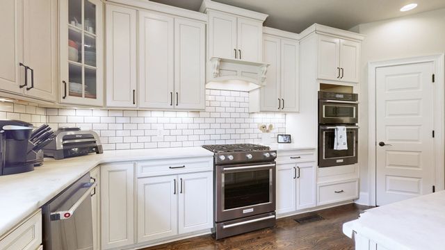 203 W Chandler Ct, Mount Juliet, TN 37122