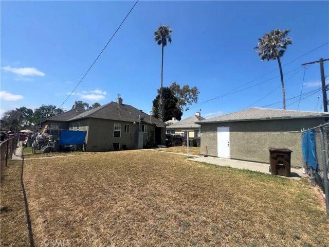 533 W Almond Street, Compton, CA 90220