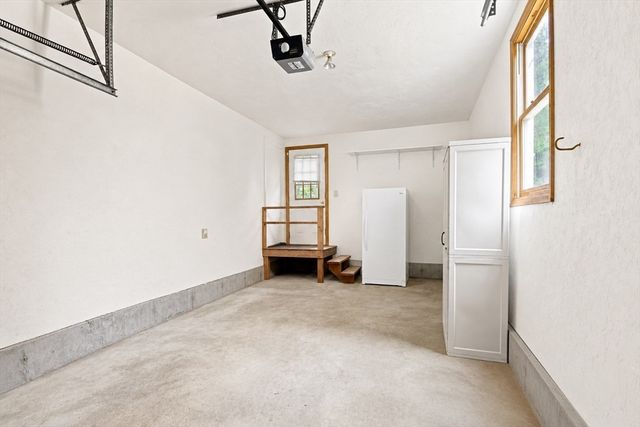 124 Pacella Park Dr. 124, Randolph, MA 02368