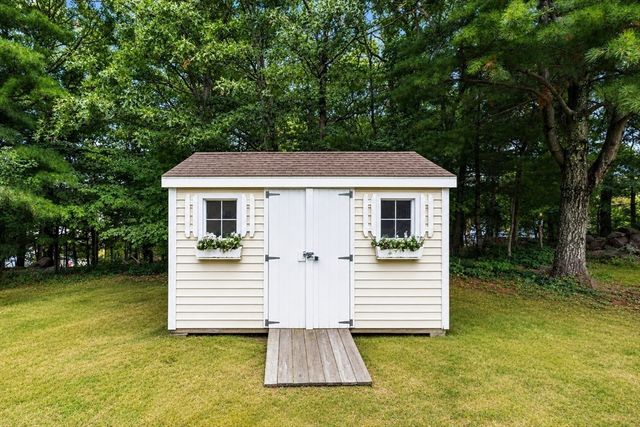 124 Pacella Park Dr. 124, Randolph, MA 02368