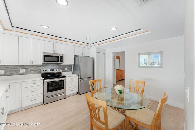 1177 N Highway A1a 202, Indialantic, FL 32903