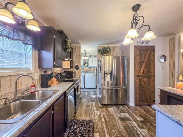 234 Pine Tree Lane, Dahlonega, GA 30533