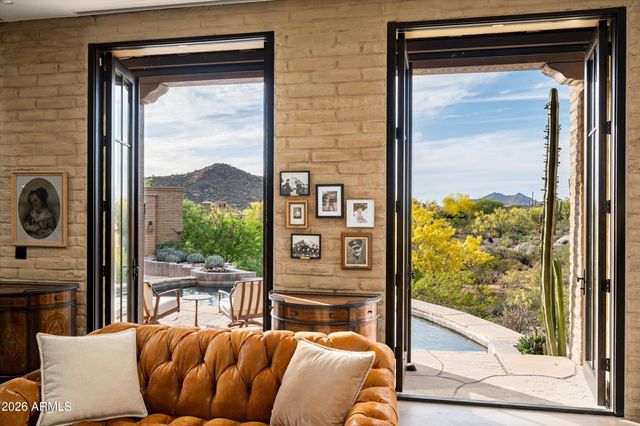 8400 E Dixileta Drive 128, Scottsdale, AZ 85266