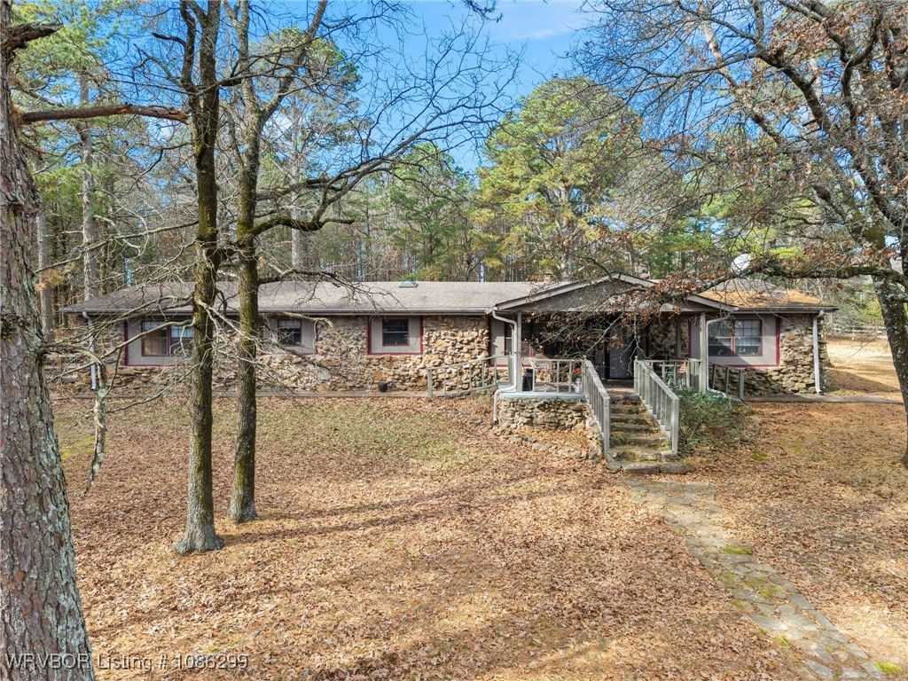 10249 Lancaster Road, Rudy, AR 72952