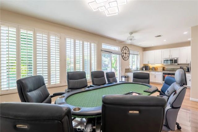 1485 Sappanwood, Thousand Oaks, CA 91320
