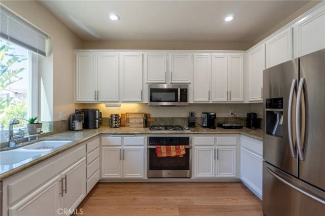 1485 Sappanwood, Thousand Oaks, CA 91320