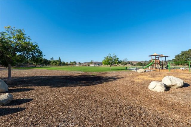1485 Sappanwood, Thousand Oaks, CA 91320
