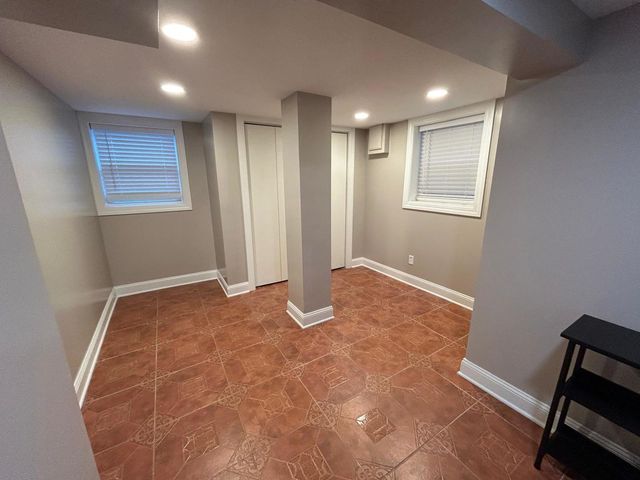 3732 S 53rd Avenue, Cicero, IL 60804