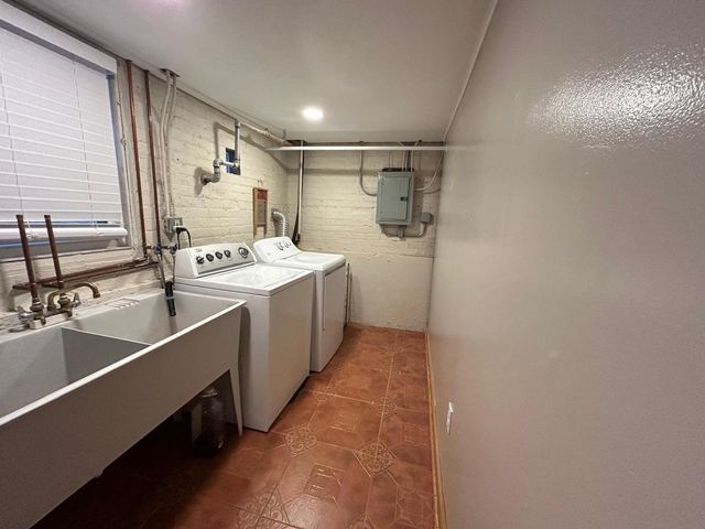 3732 S 53rd Avenue, Cicero, IL 60804