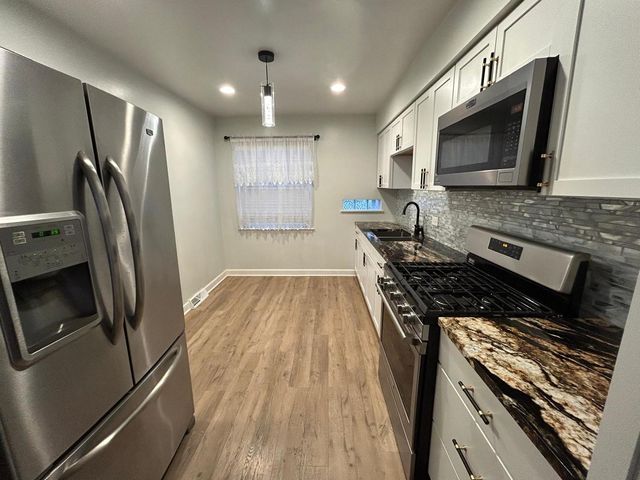 3732 S 53rd Avenue, Cicero, IL 60804