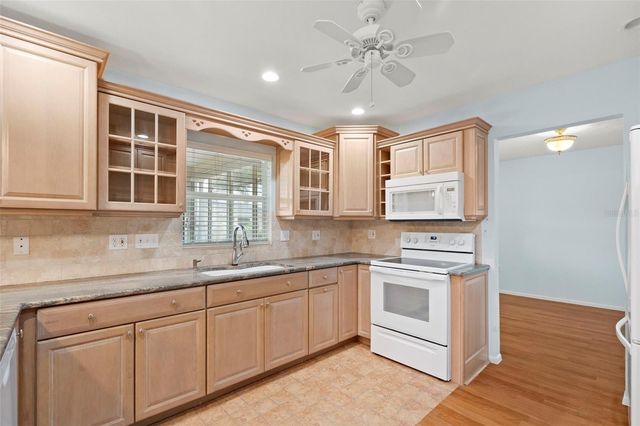 6408 29TH AVENUE W, Bradenton, FL 34209