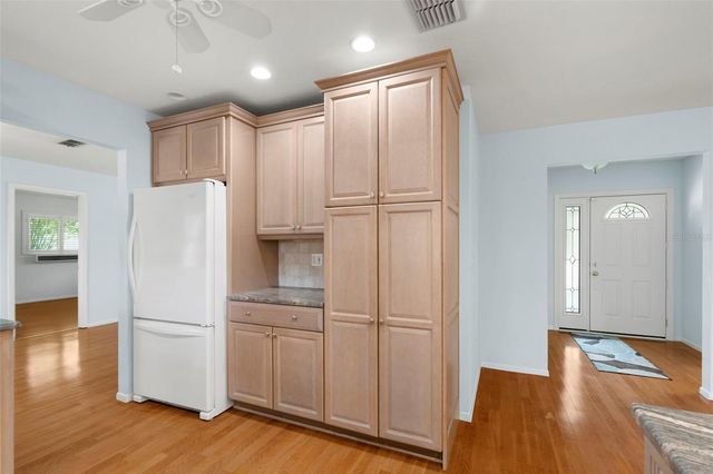 6408 29TH AVENUE W, Bradenton, FL 34209