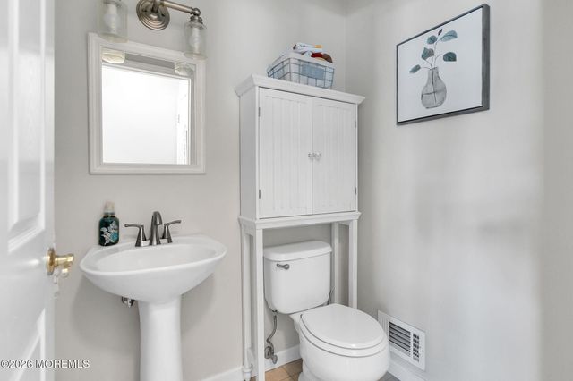 210 Maine Street, Toms River, NJ 08753