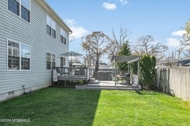 210 Maine Street, Toms River, NJ 08753
