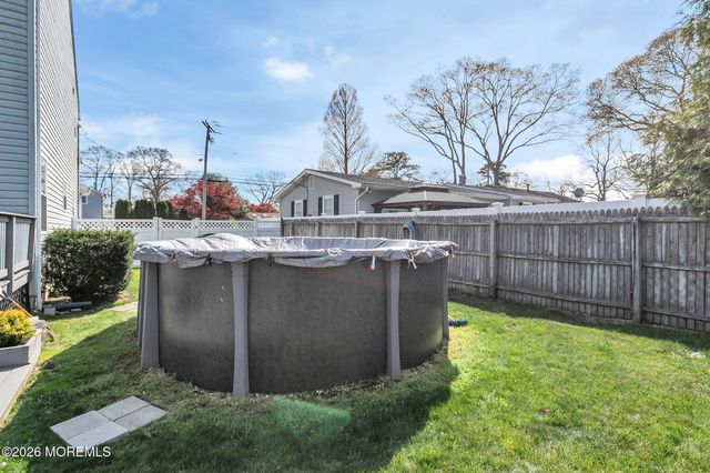 210 Maine Street, Toms River, NJ 08753