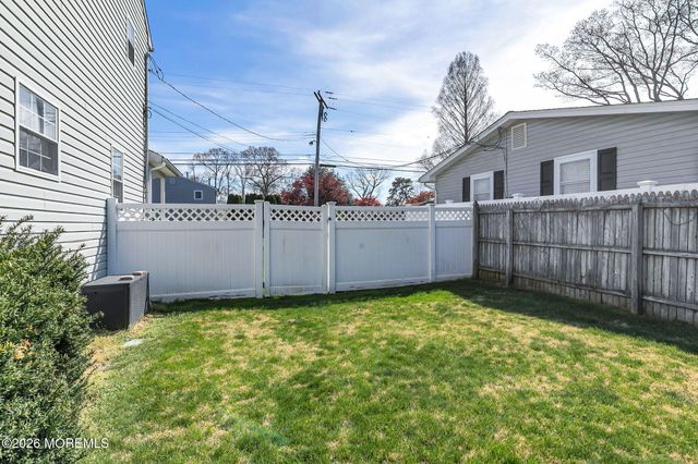 210 Maine Street, Toms River, NJ 08753