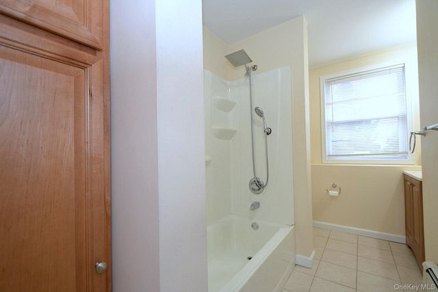 30 Apex Drive, Coram, NY 11727