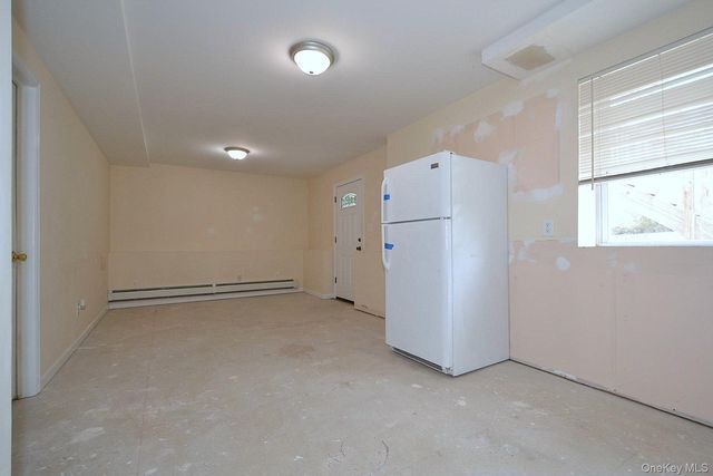 30 Apex Drive, Coram, NY 11727