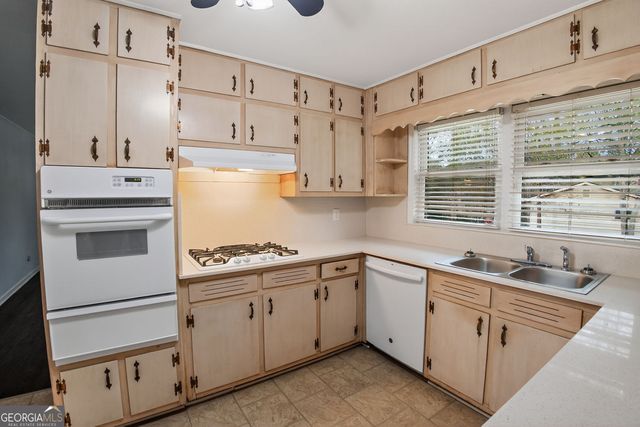 1541 Patricia Lane, Douglasville, GA 30134