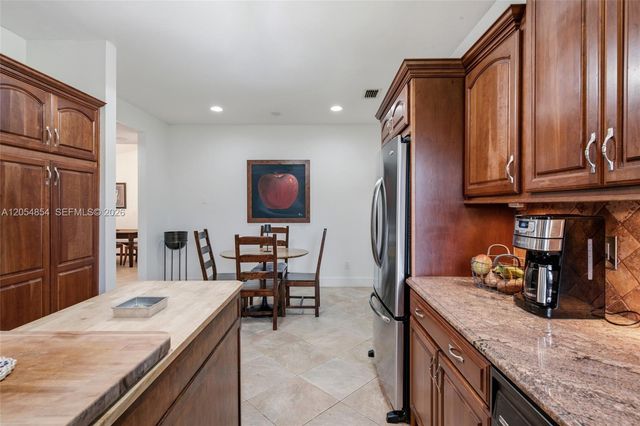 24280 SW 182nd Ave, Homestead, FL 33031