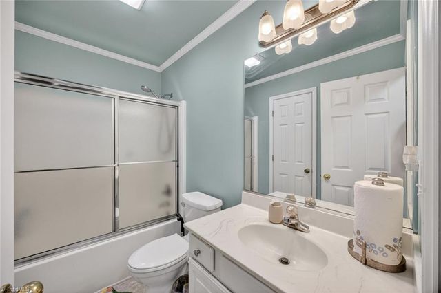 1978 Waccamaw Path, Winston-salem, NC 27127