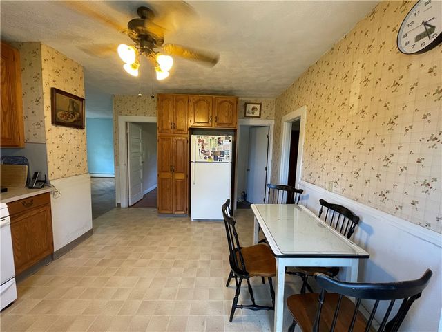 66 Sherry Avenue, Bristol, RI 02809