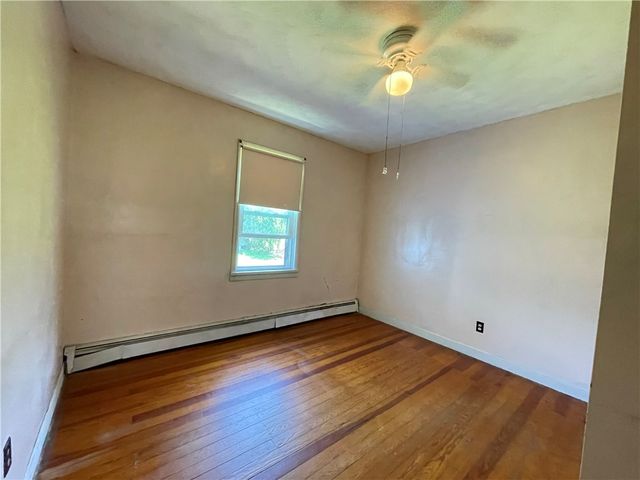 66 Sherry Avenue, Bristol, RI 02809