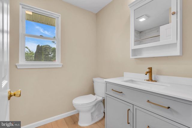 27 S CLUB RD, Pine Hill, NJ 08021